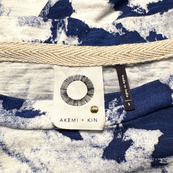 Akemi + Kin Asymmetrical Paint Print Long Sleeve - Small - Picture 7 of 8